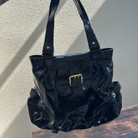 Dooney & Bourke authentic blk  patent leather  bag designed by Hayden Panettiere - Picture 1 of 14
